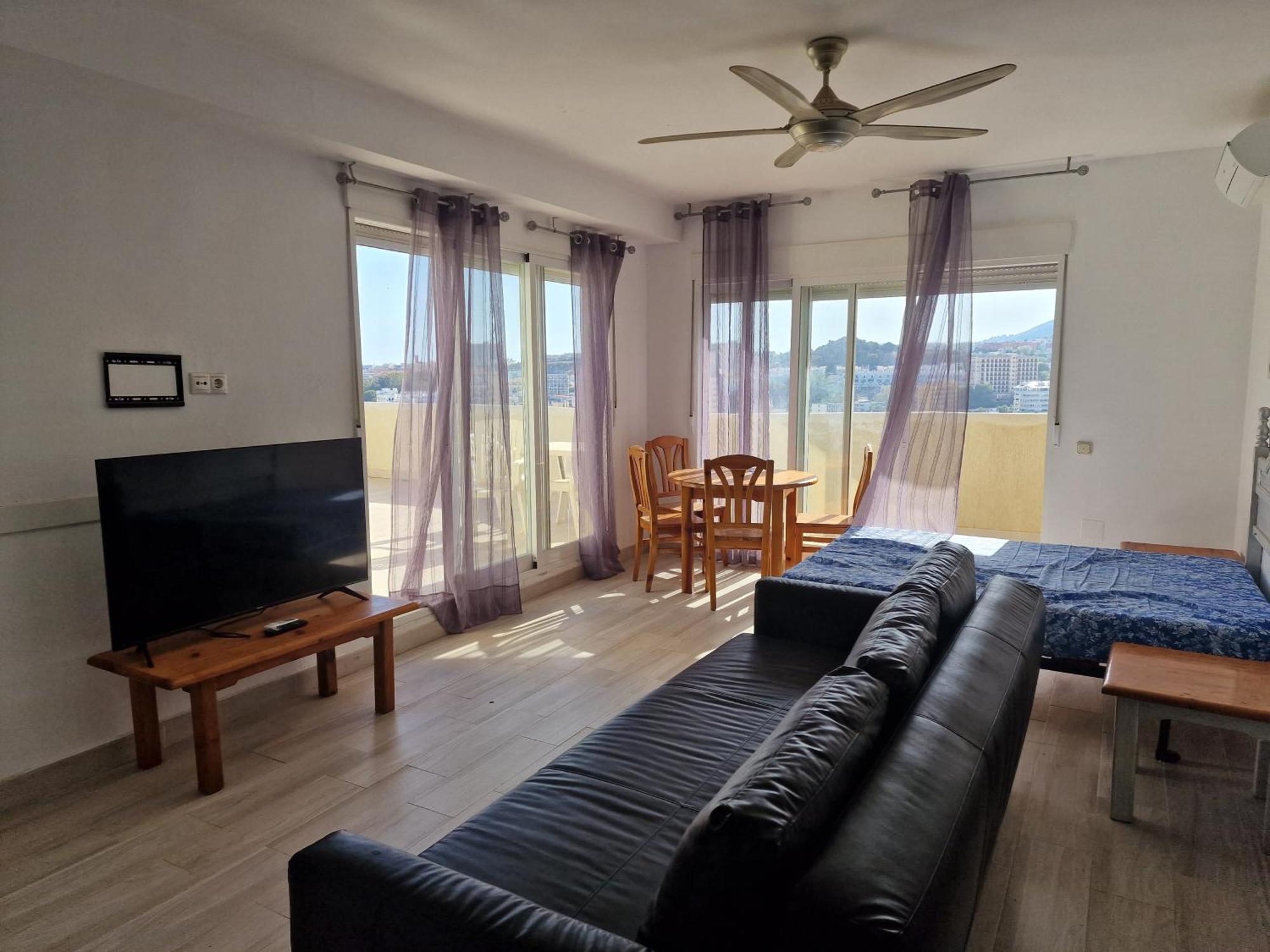 Benal Beach Holidays Apartman Benalmádena Kültér fotó